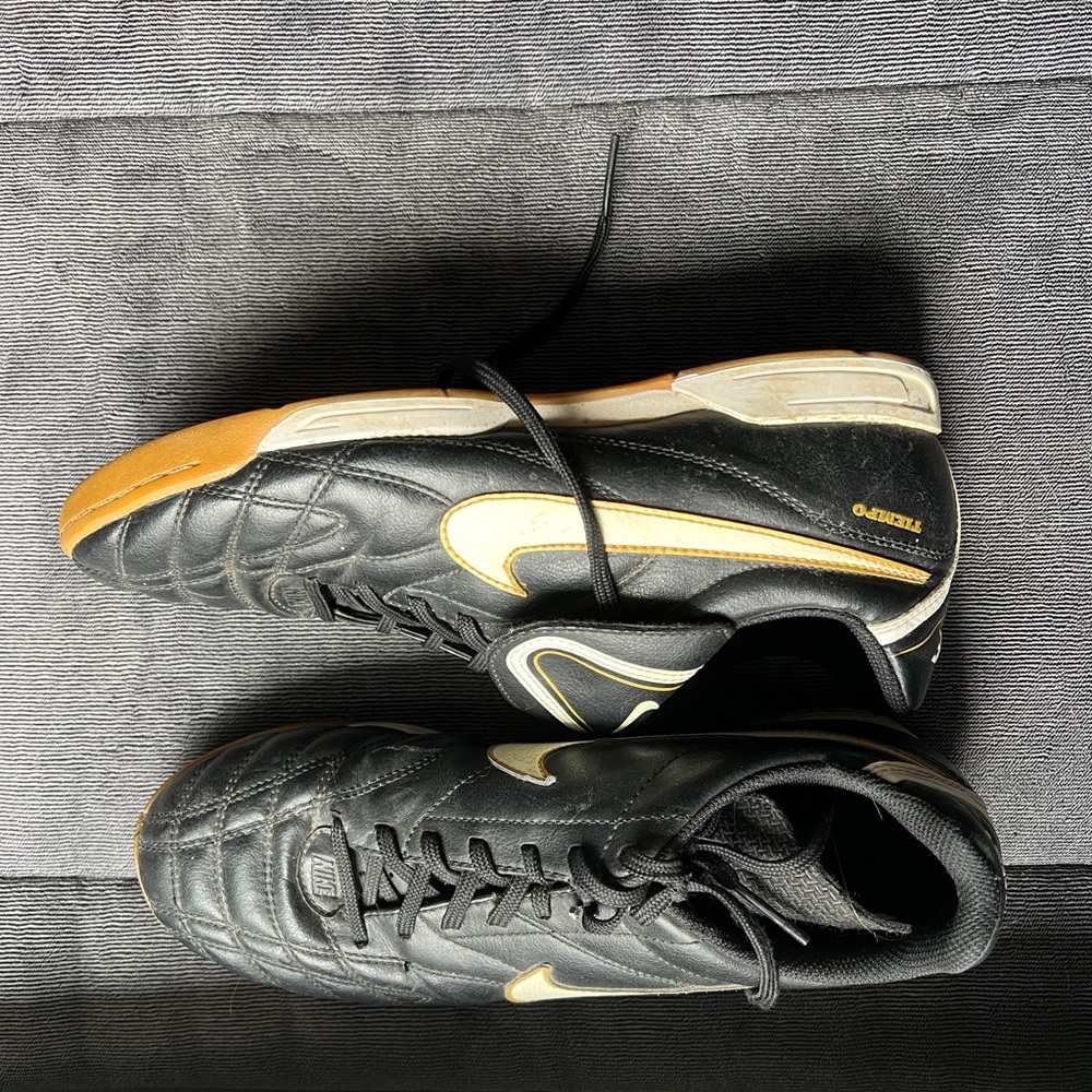 Nike tiempos